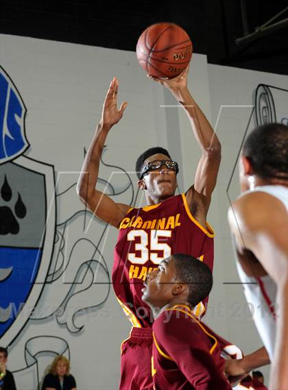 Thumbnail 3 in Cardinal Hayes vs. Harvard-Westlake (MaxPreps Holiday Classic) photogallery.