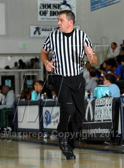 Thumbnail 1 in Cardinal Hayes vs. Harvard-Westlake (MaxPreps Holiday Classic) photogallery.