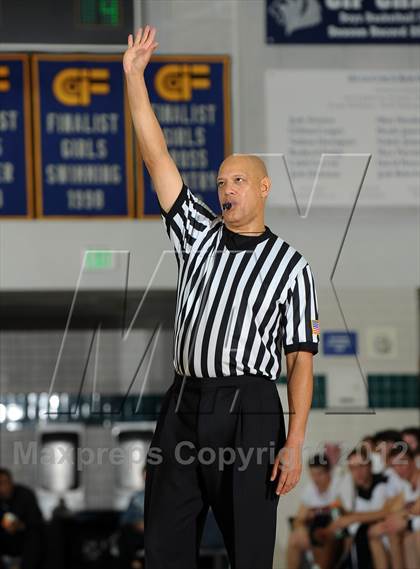 Thumbnail 3 in Cardinal Hayes vs. Harvard-Westlake (MaxPreps Holiday Classic) photogallery.