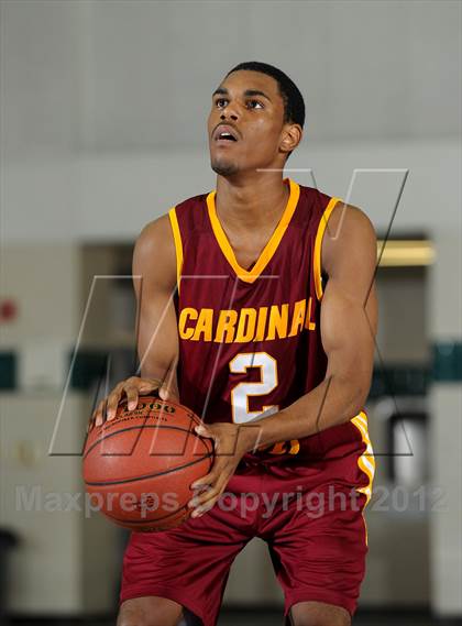 Thumbnail 1 in Cardinal Hayes vs. Harvard-Westlake (MaxPreps Holiday Classic) photogallery.