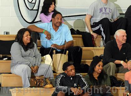 Thumbnail 3 in Cardinal Hayes vs. Harvard-Westlake (MaxPreps Holiday Classic) photogallery.