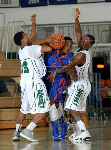 Thumbnail 3 in Cardinal Hayes vs. Harvard-Westlake (MaxPreps Holiday Classic) photogallery.