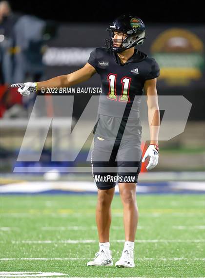 Thumbnail 2 in Polynesian Bowl (Team Mauka vs Team Makai) photogallery.