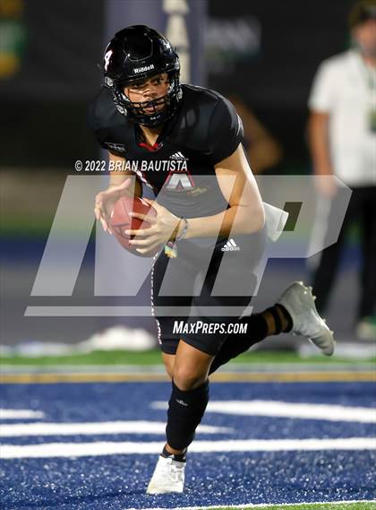 Thumbnail 2 in Polynesian Bowl (Team Mauka vs Team Makai) photogallery.