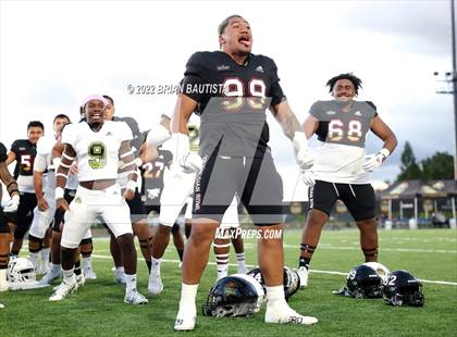 Thumbnail 2 in Polynesian Bowl (Team Mauka vs Team Makai) photogallery.