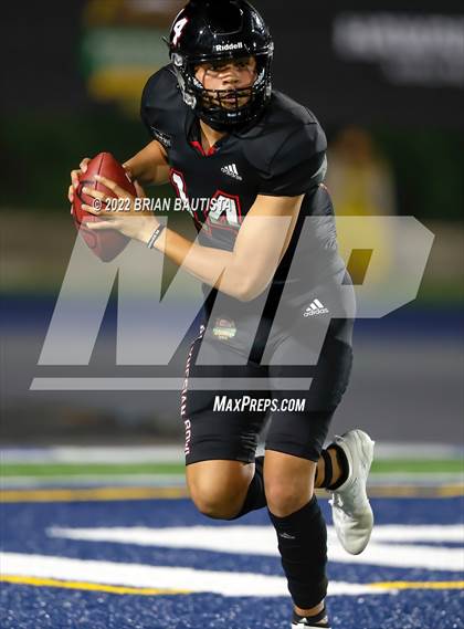 Thumbnail 3 in Polynesian Bowl (Team Mauka vs Team Makai) photogallery.