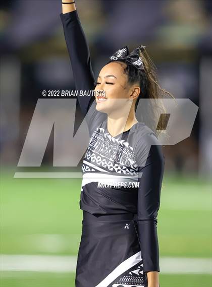 Thumbnail 2 in Polynesian Bowl (Team Mauka vs Team Makai) photogallery.