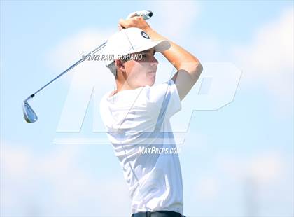 Thumbnail 1 in Continental League at Broken Tee photogallery.
