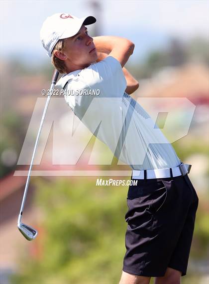Thumbnail 1 in Continental League at Broken Tee photogallery.