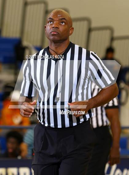 Thumbnail 2 in Sheldon vs. Orange Lutheran (Rolling Hills Prep State Preview) photogallery.