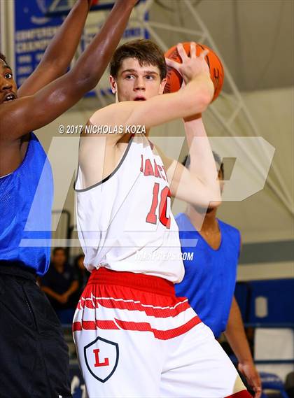 Thumbnail 2 in Sheldon vs. Orange Lutheran (Rolling Hills Prep State Preview) photogallery.