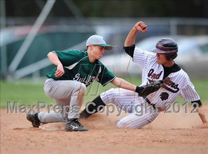 Thumbnail 1 in Guilford @ North Haven photogallery.