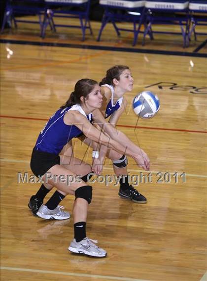 Thumbnail 3 in Frontier vs Webster Schroeder (NYSPHSAA Class AA Semifinal) photogallery.