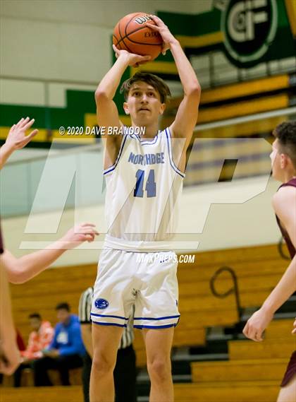 Thumbnail 1 in Simi Valley vs. Northridge Academy photogallery.