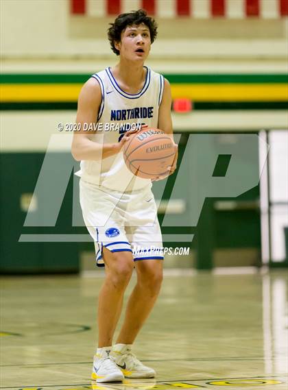 Thumbnail 1 in Simi Valley vs. Northridge Academy photogallery.