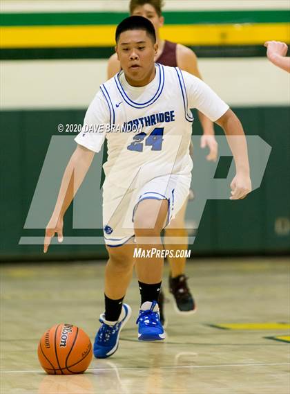 Thumbnail 2 in Simi Valley vs. Northridge Academy photogallery.