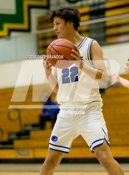 Thumbnail 1 in Simi Valley vs. Northridge Academy photogallery.