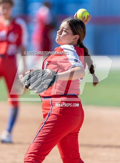 Thumbnail 2 in Mission vs Los Alamitos (Cypress Tournament) photogallery.