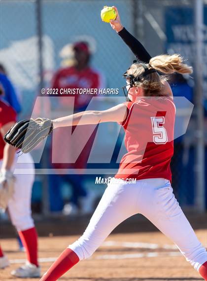 Thumbnail 3 in Mission vs Los Alamitos (Cypress Tournament) photogallery.