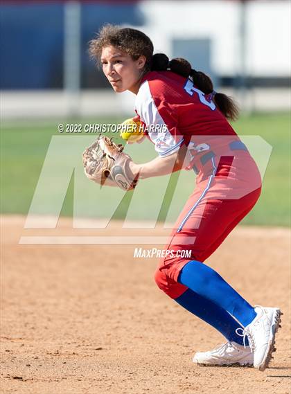 Thumbnail 2 in Mission vs Los Alamitos (Cypress Tournament) photogallery.