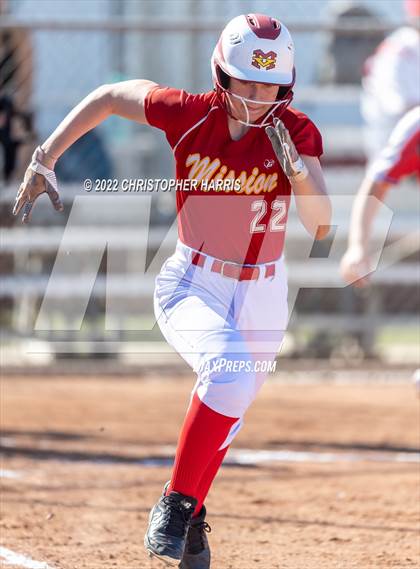 Thumbnail 2 in Mission vs Los Alamitos (Cypress Tournament) photogallery.