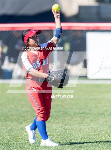 Thumbnail 1 in Mission vs Los Alamitos (Cypress Tournament) photogallery.