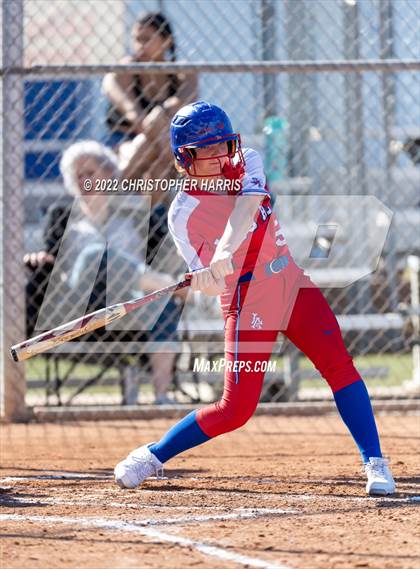 Thumbnail 2 in Mission vs Los Alamitos (Cypress Tournament) photogallery.