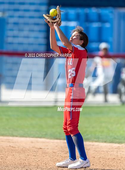 Thumbnail 2 in Mission vs Los Alamitos (Cypress Tournament) photogallery.