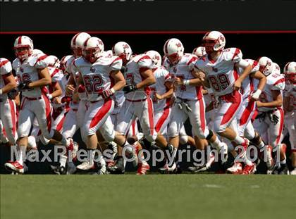 Thumbnail 1 in Lakota West vs. La Salle (Skyline Crosstown Showdown) photogallery.