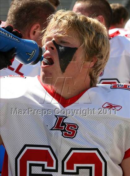 Thumbnail 3 in Lakota West vs. La Salle (Skyline Crosstown Showdown) photogallery.