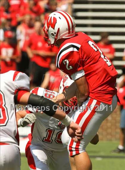 Thumbnail 2 in Lakota West vs. La Salle (Skyline Crosstown Showdown) photogallery.