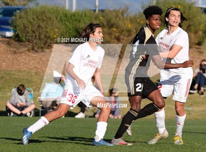 Thumbnail 3 in Orange Lutheran vs Servite photogallery.