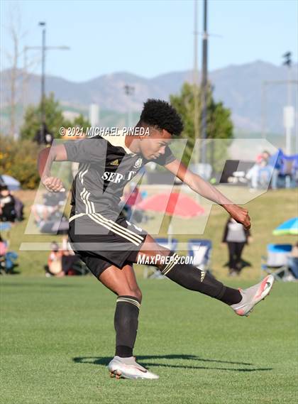 Thumbnail 3 in Orange Lutheran vs Servite photogallery.