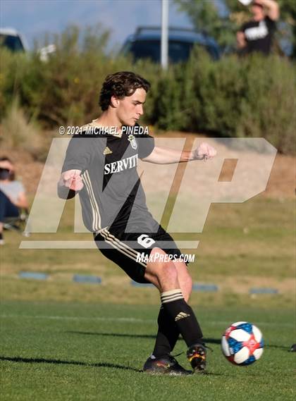 Thumbnail 3 in Orange Lutheran vs Servite photogallery.