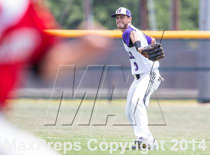 Thumbnail 1 in Hallsville vs. Mansfield Legacy (UIL 4A Regional Final Playoff) photogallery.