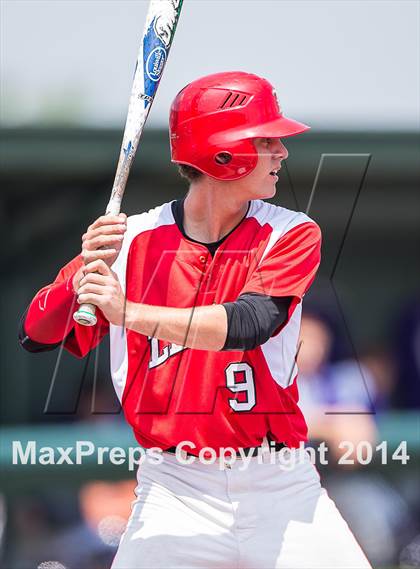Thumbnail 1 in Hallsville vs. Mansfield Legacy (UIL 4A Regional Final Playoff) photogallery.