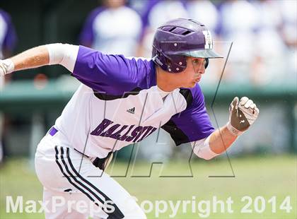 Thumbnail 3 in Hallsville vs. Mansfield Legacy (UIL 4A Regional Final Playoff) photogallery.