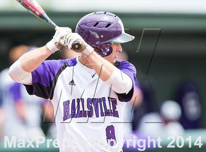 Thumbnail 1 in Hallsville vs. Mansfield Legacy (UIL 4A Regional Final Playoff) photogallery.
