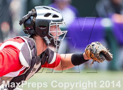 Thumbnail 1 in Hallsville vs. Mansfield Legacy (UIL 4A Regional Final Playoff) photogallery.