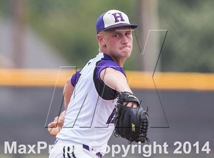 Thumbnail 1 in Hallsville vs. Mansfield Legacy (UIL 4A Regional Final Playoff) photogallery.