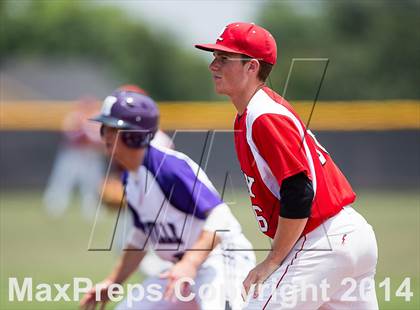 Thumbnail 1 in Hallsville vs. Mansfield Legacy (UIL 4A Regional Final Playoff) photogallery.