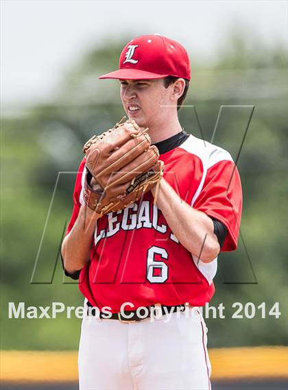 Thumbnail 3 in Hallsville vs. Mansfield Legacy (UIL 4A Regional Final Playoff) photogallery.
