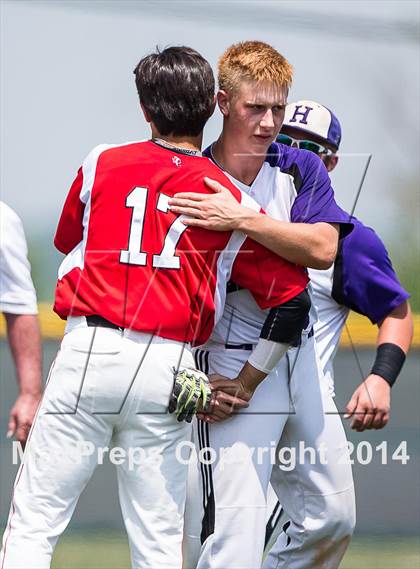 Thumbnail 2 in Hallsville vs. Mansfield Legacy (UIL 4A Regional Final Playoff) photogallery.