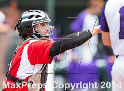Thumbnail 3 in Hallsville vs. Mansfield Legacy (UIL 4A Regional Final Playoff) photogallery.