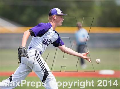 Thumbnail 1 in Hallsville vs. Mansfield Legacy (UIL 4A Regional Final Playoff) photogallery.