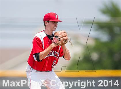 Thumbnail 2 in Hallsville vs. Mansfield Legacy (UIL 4A Regional Final Playoff) photogallery.