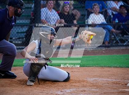 Thumbnail 3 in Seckinger vs. Ringgold photogallery.