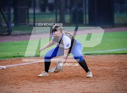Thumbnail 1 in Seckinger vs. Ringgold photogallery.