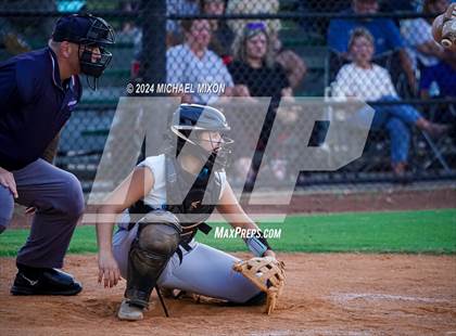 Thumbnail 3 in Seckinger vs. Ringgold photogallery.
