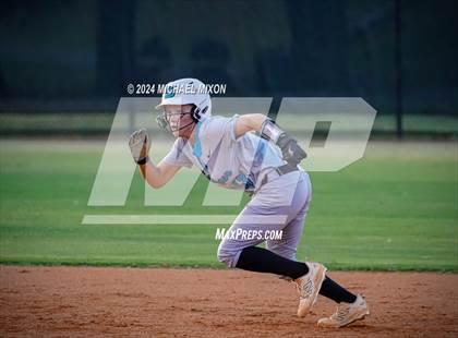 Thumbnail 1 in Seckinger vs. Ringgold photogallery.